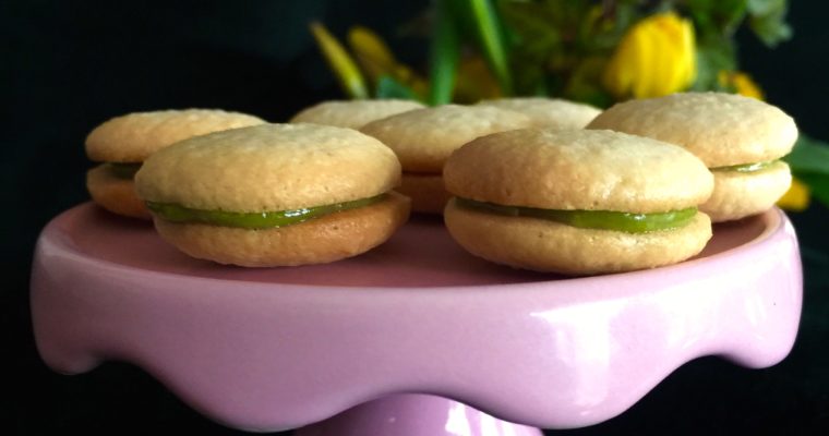 Zitronen-Matcha-„Macarons“