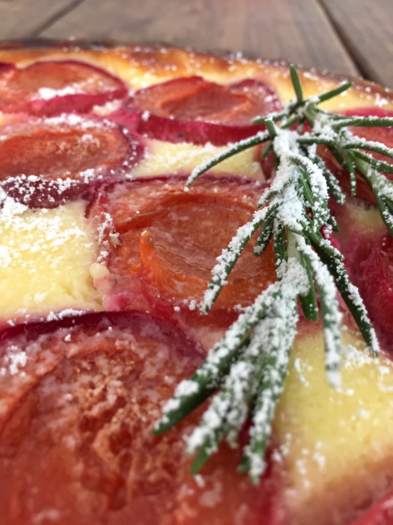Aprikosen-Rosmarin-Tarte - Sweet and Salted - Food Blog
