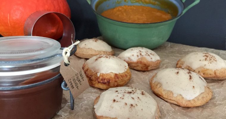 Mini-Pumpkin-Chocolate-Pies